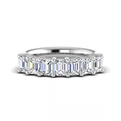 Adley 7 Stone Lab Diamond Band