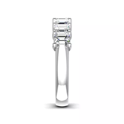 Adley 7 Stone Lab Diamond Band