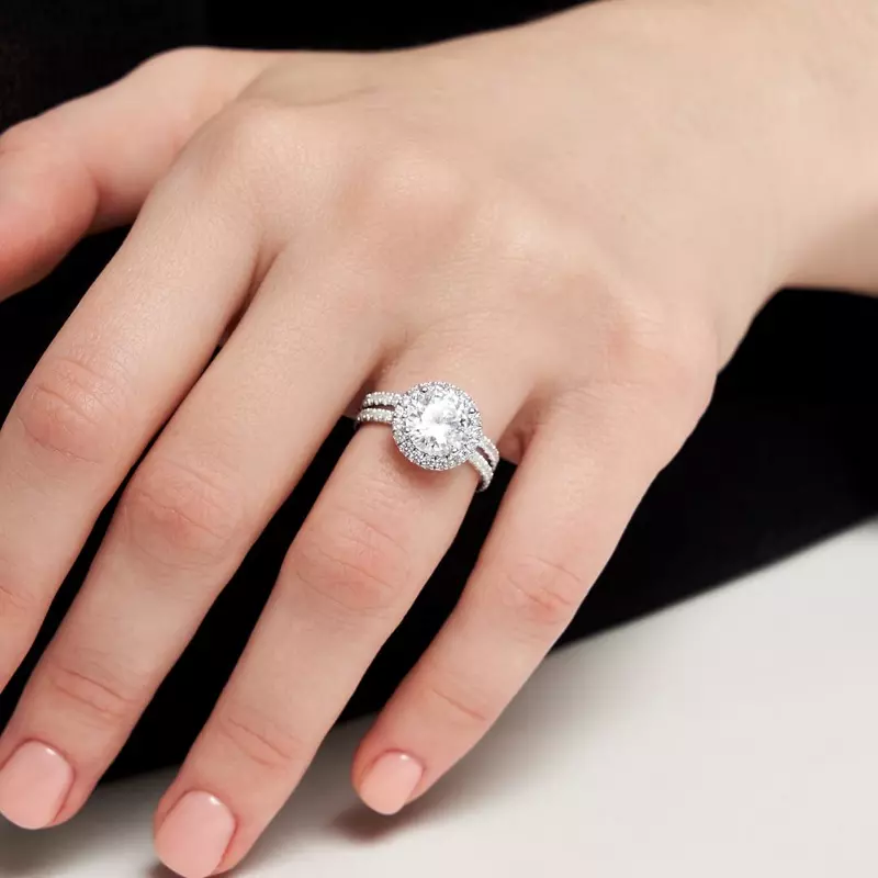 Platinum Chloe Pave Band