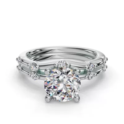 Mariana Curved Pave Band