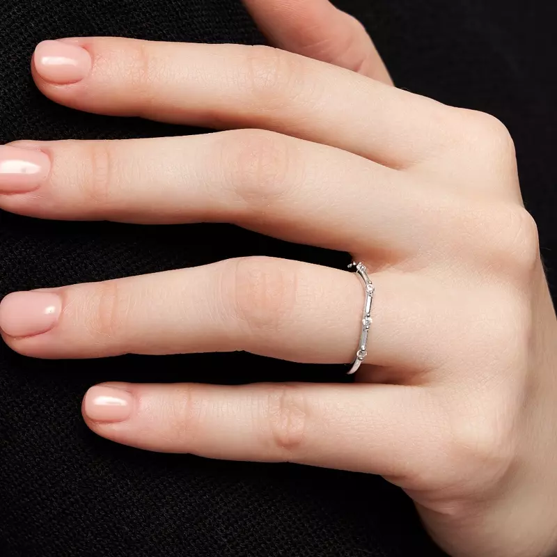 Platinum Mariana Curved Pave Band
