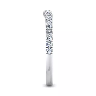 Jaliyah Curved Pavé Band