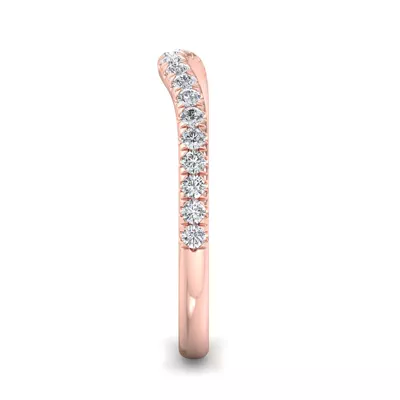 Jayleen Pavé Curved Band