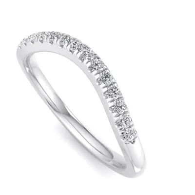 Sasha Curved Pavé Band