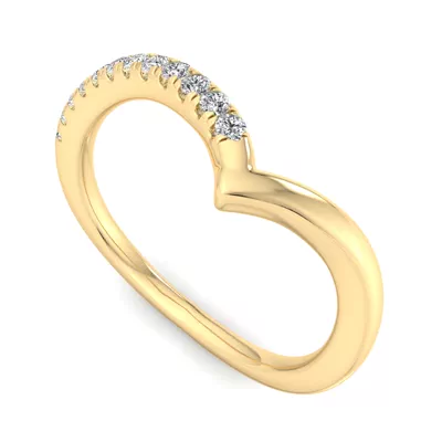 Davina Off-Centered Chevron Pavé Band