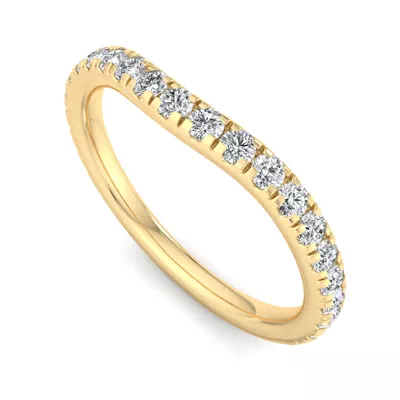 Lylah Curved Pavé Band