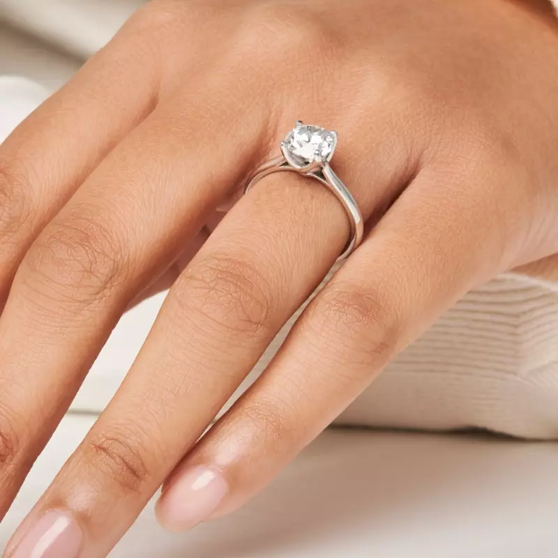 18K White Gold Vivian Solitaire Engagement Ring