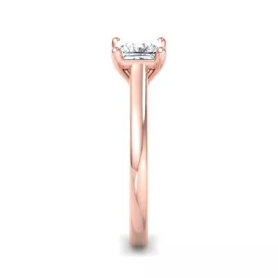Summer Solitaire Engagement Ring