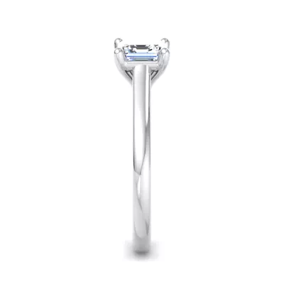 Summer Solitaire Engagement Ring