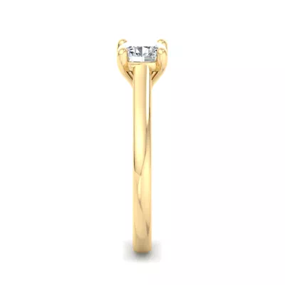 Summer Solitaire Engagement Ring