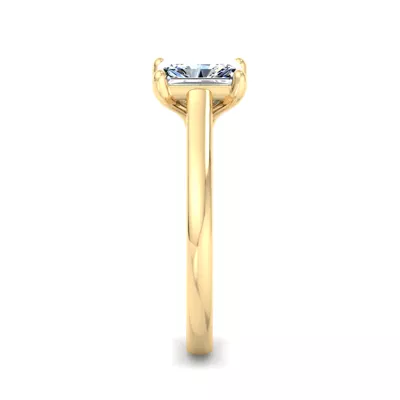 Summer Solitaire Engagement Ring
