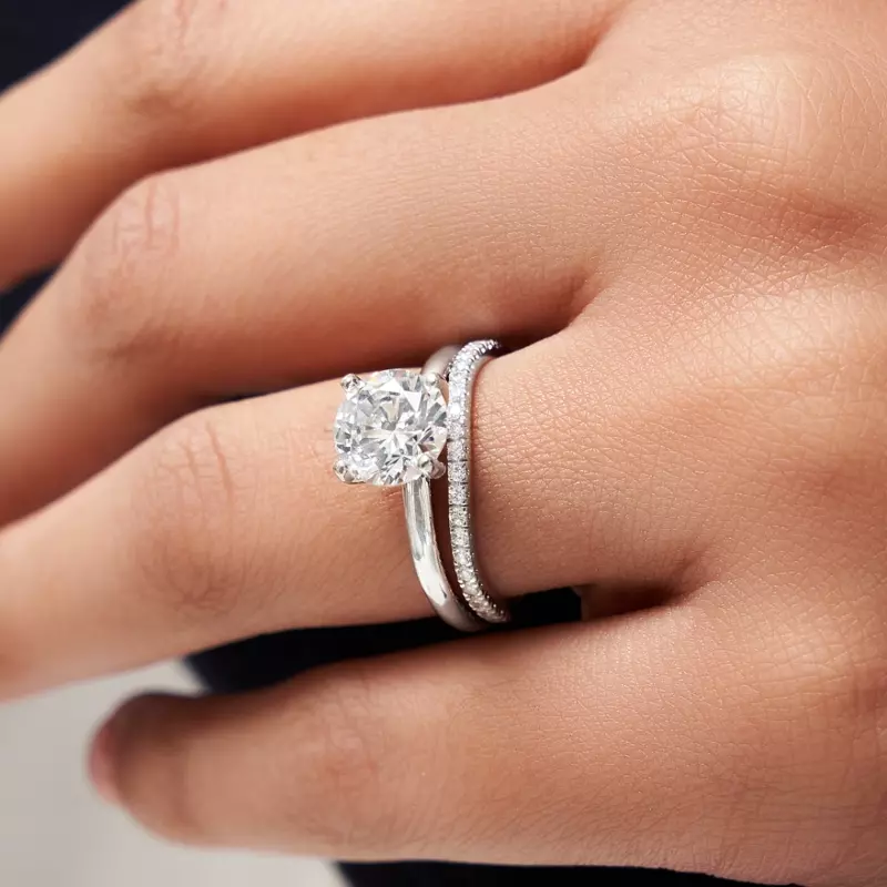 18K White Gold Lillian 4 Prong Solitaire Engagement Ring