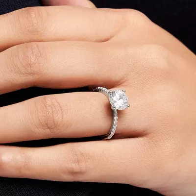 Vera Engagement Ring