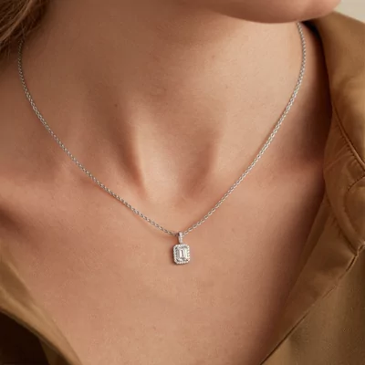 Laken Halo Necklace
