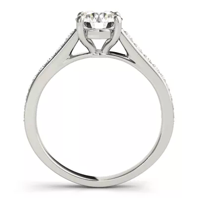 Maia Graduating Diamond Engagement Ring
