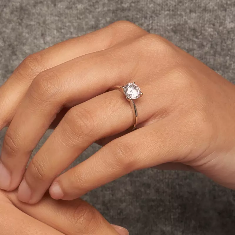 18K White Gold Aurora Classic 4 Prong Solitaire Engagement Ring