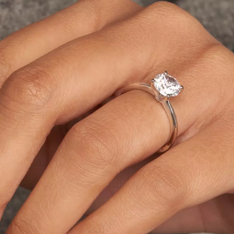 18K White Gold Aurora Classic 4 Prong Solitaire Engagement Ring