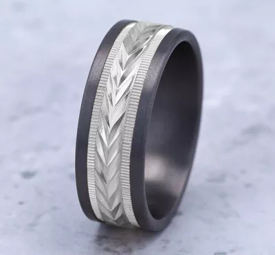 Heritage Comfort-Fit Band (8mm)