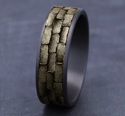 Masonry Gold & Tantalum Comfort-Fit Band (7.5mm)