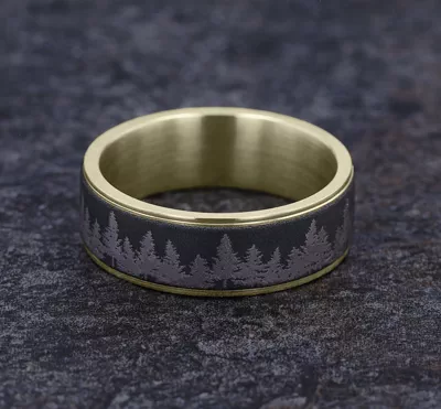 Timberline Engraved Comfort-Fit Band (7.5mm)