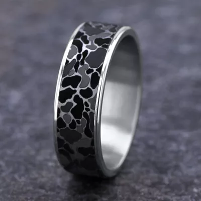 Stealth Camo Two-Tone Comfort-Fit (7.5mm)