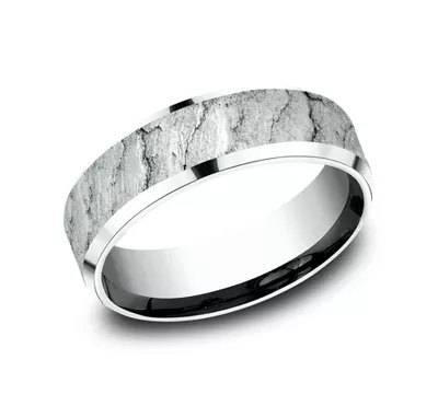 Obsidian Texture Beveled Edge Comfort Fit Band (7mm)