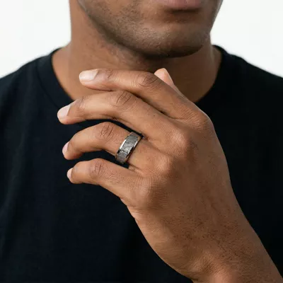 Obsidian Texture Beveled Edge Comfort Fit Band (7mm)