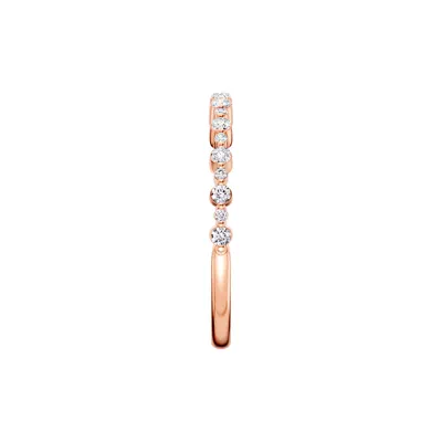 Classic Alternating-Sized Diamond Band (0.25 ct. tw.)
