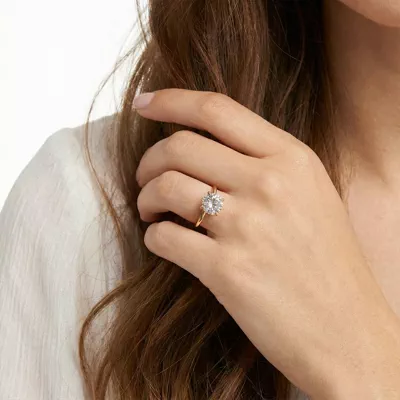 Torvia Solitaire Engagement Ring