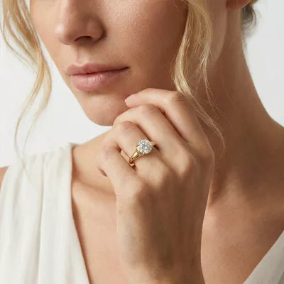 Stellora Grand Taper Bezel Engagement Ring