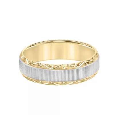 Two-Tone Ridged Band With Carved Geomtric Edges (6mm)