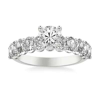 Kimpton Oval Lab Engagement Ring