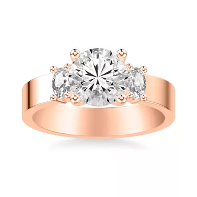 Cortina Oval Three-Stone Lab Engagement Ring