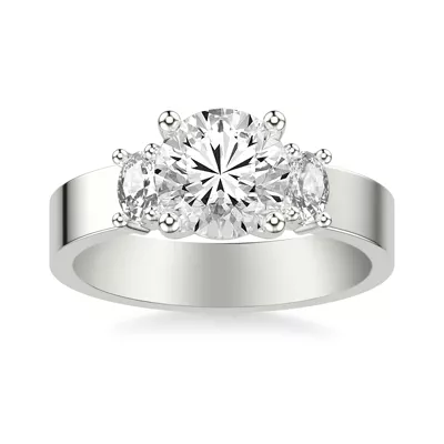 Cortina Oval Three-Stone Engagement Ring