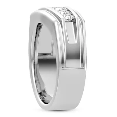 Graduating Round Channel-Set Lab Diamond Band (6.7mm)