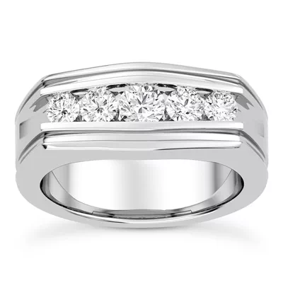 Graduating Round Channel-Set Lab Diamond Band (6.7mm)
