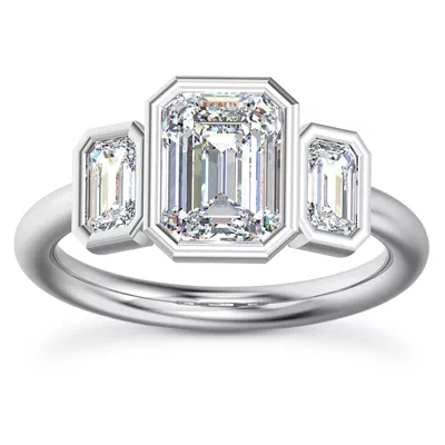 Ojo Lab Engagement Ring