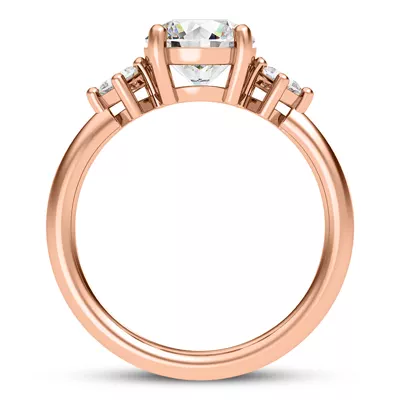 Princesa Three-Stone Engagement Ring