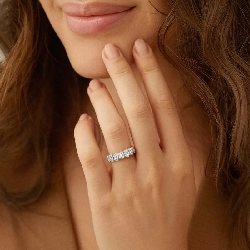 14K White Gold Oval Cut Diamond 7 Stone Ring (3.00 ct. tw.)