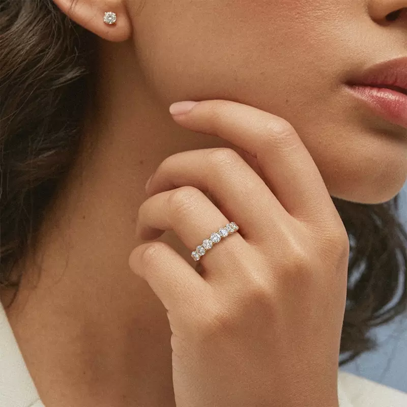 14K White Gold Classic Seven-Stone Round Lab Diamond Band (1.00ct. tw.)