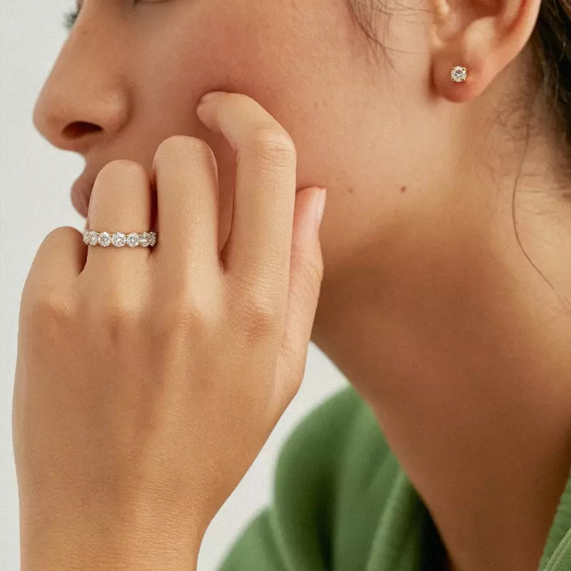 14K Yellow Gold Classic Seven-Stone Round Diamond Band (1.40ct. tw.)