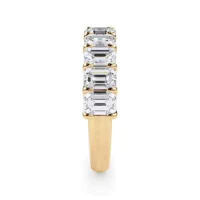 Emerald-Cut Diamond Scalloped Band (2.40 ct. tw.)