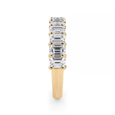 Emerald-Cut Diamond Scalloped Band (1.80 ct. tw.)