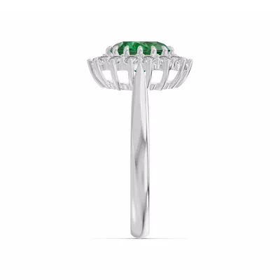 Iconic Oval Emerald & Lab Diamond Halo Ring (8x6mm)