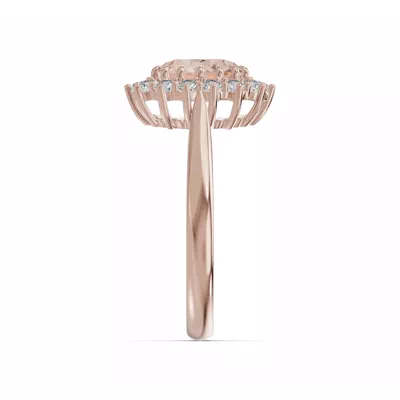 Iconic Oval Morganite & Lab Diamond Halo Ring (8x6mm)