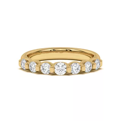 Uma Graduated Diamond Band