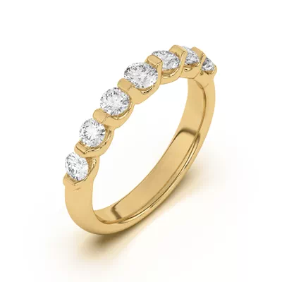 Uma Graduated Diamond Band