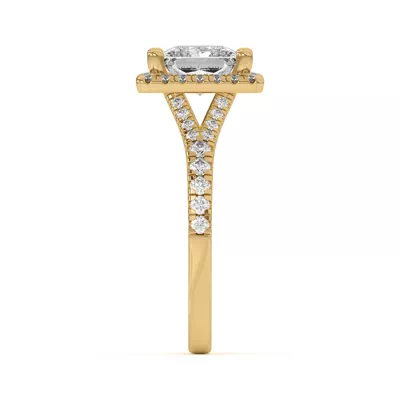 Sue Timeless Halo Engagement Ring