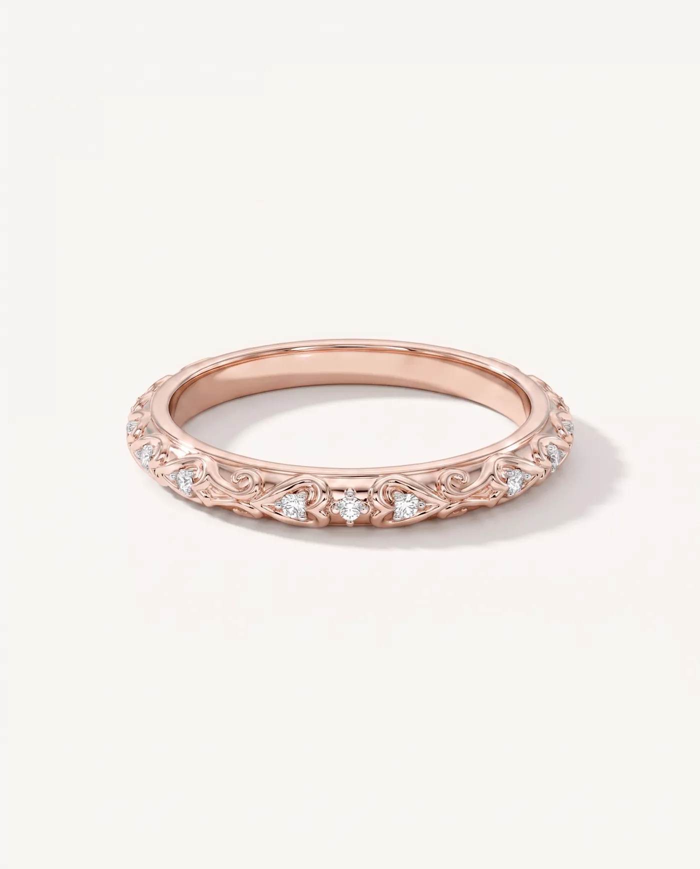Kathryn Lab Pavé Heart Scroll Band