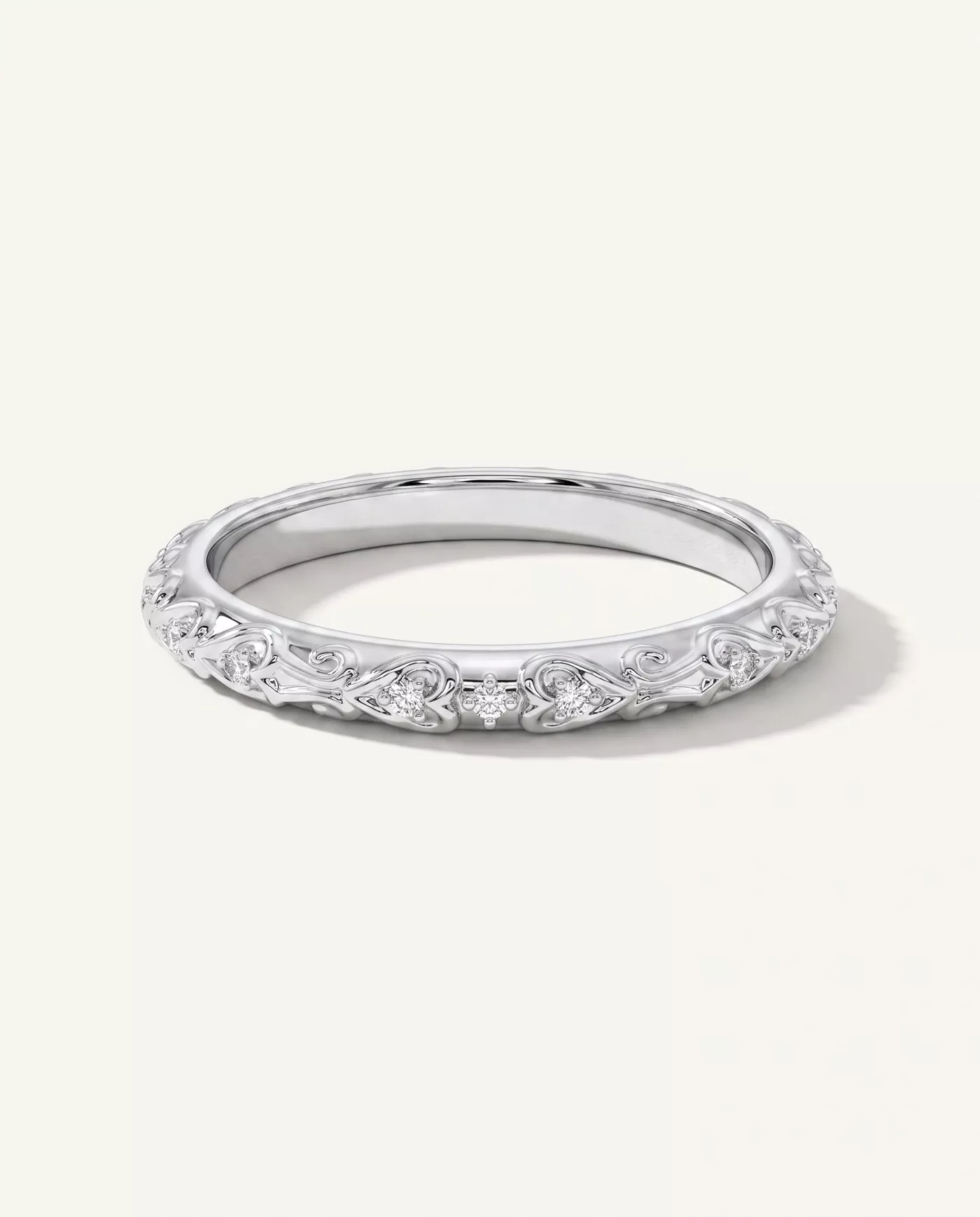 Kathryn Lab Pavé Heart Scroll Band